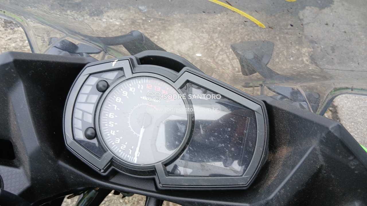 Foto 7 de 10: KAWASAKI - NINJA 400 2023/2024