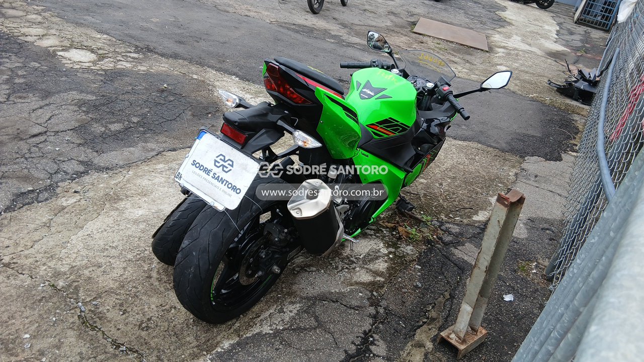 Foto 4: KAWASAKI - NINJA 400 2023/2024