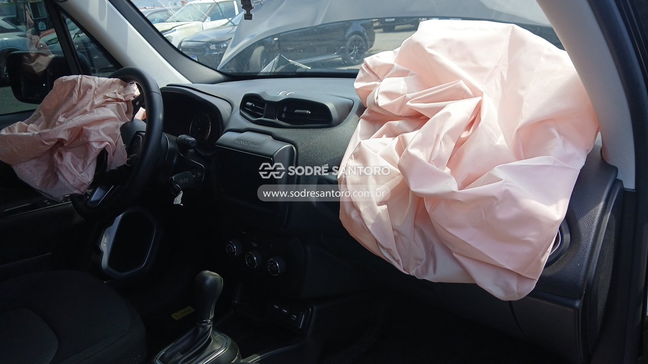 Foto 8 de 13: JEEP - RENEGADE 1.8 AT 2018/2019