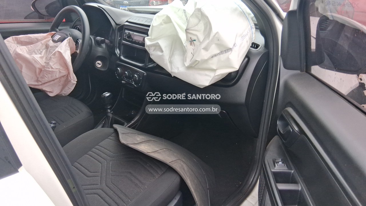 Foto 7 de 13: FIAT - STRADA FREEDOM CD13 2023/2024