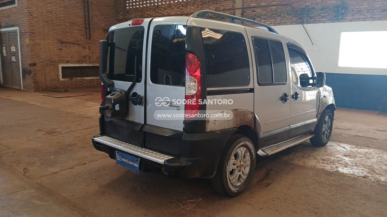 Foto 4: FIAT - DOBLO ADV 1.8 FLEX 2014/2014