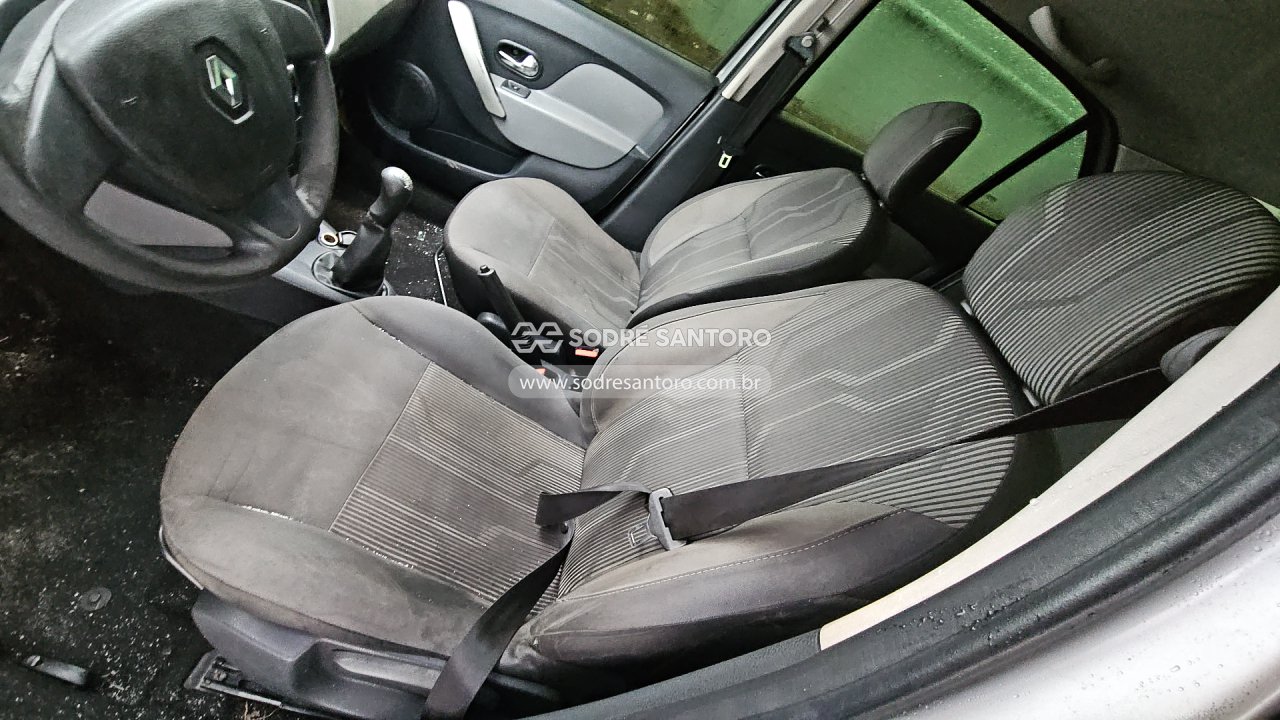 Foto 8 de 13: RENAULT - LOGAN EXP 16 SCE 2017/2018
