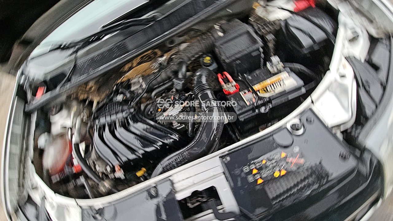 Foto 12 de 13: RENAULT - LOGAN EXP 16 SCE 2017/2018