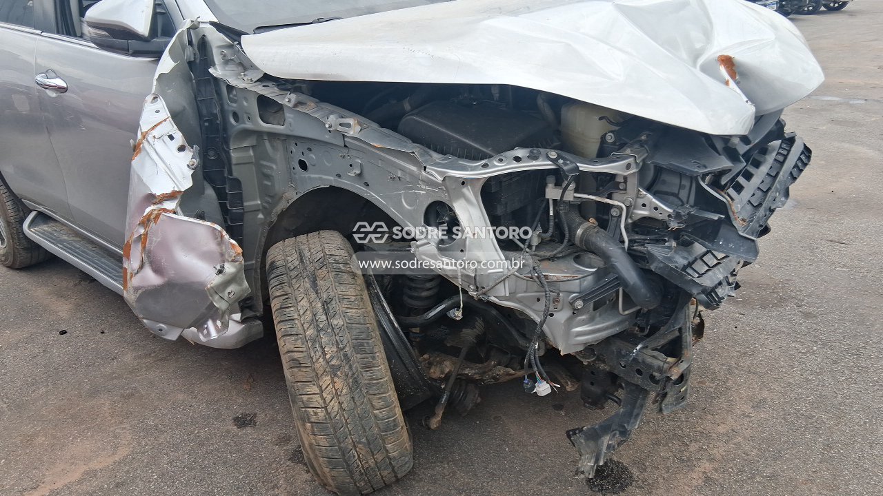 Foto 11 de 13: TOYOTA - HILUX 2019/2019