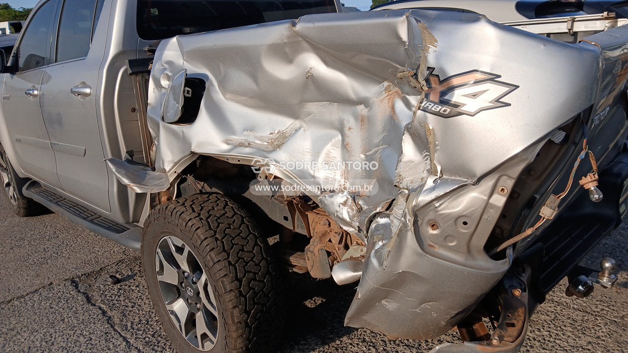 Foto 12 de 13: TOYOTA - HILUX 2018/2019