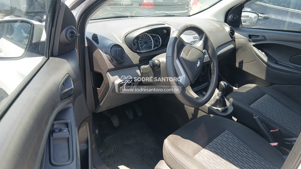 Foto 6 de 13: FORD - KA SE 1.0 HA B 2017/2018