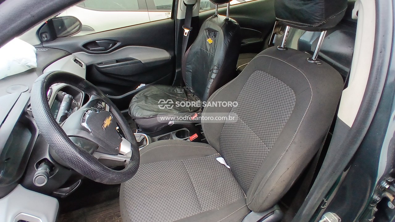 Foto 9 de 13: CHEVROLET - ONIX 1.4MT LT 2017/2018