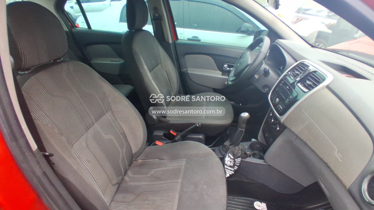 Foto 8 de 12: RENAULT - LOGAN EXP 16 SCE 2016/2017