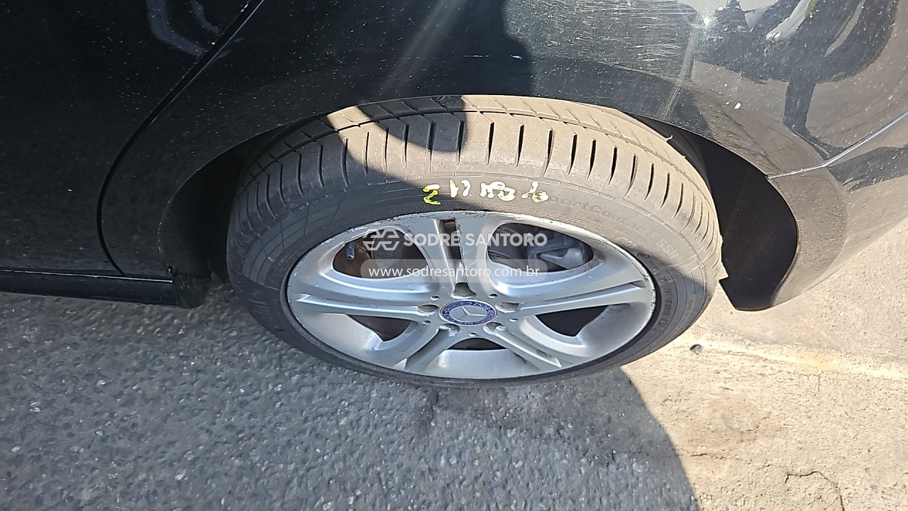 Foto 11 de 13: MERCEDES-BENZ - A200 FF 2015/2015