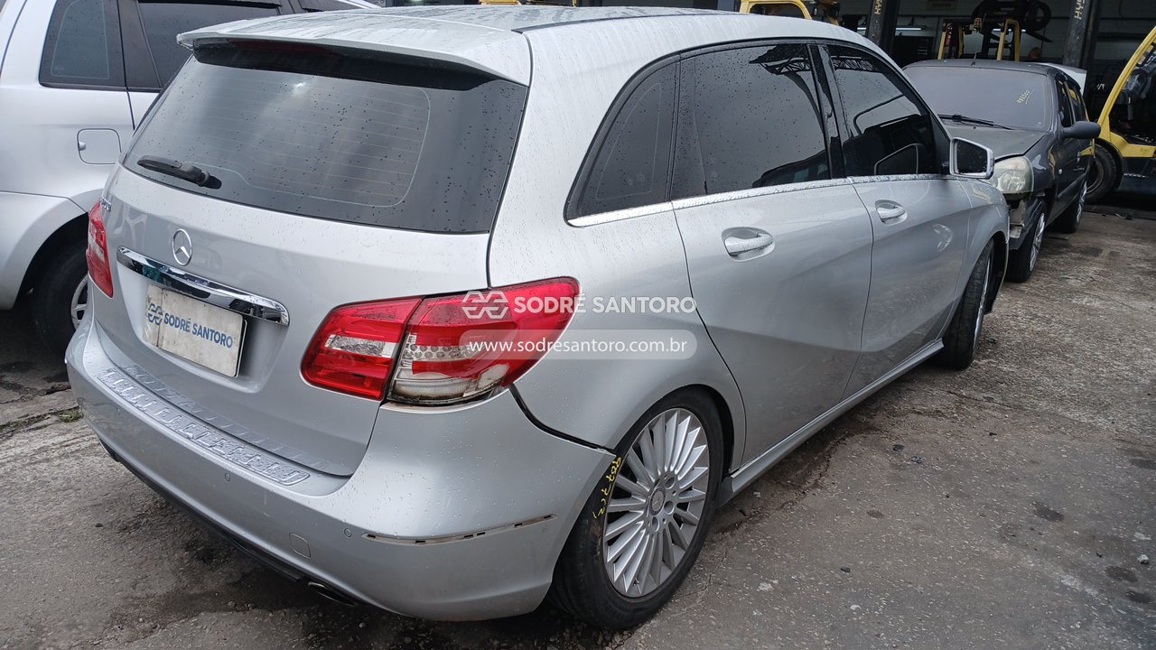 Foto 4: MERCEDES-BENZ - B200 CGI 2014/2014