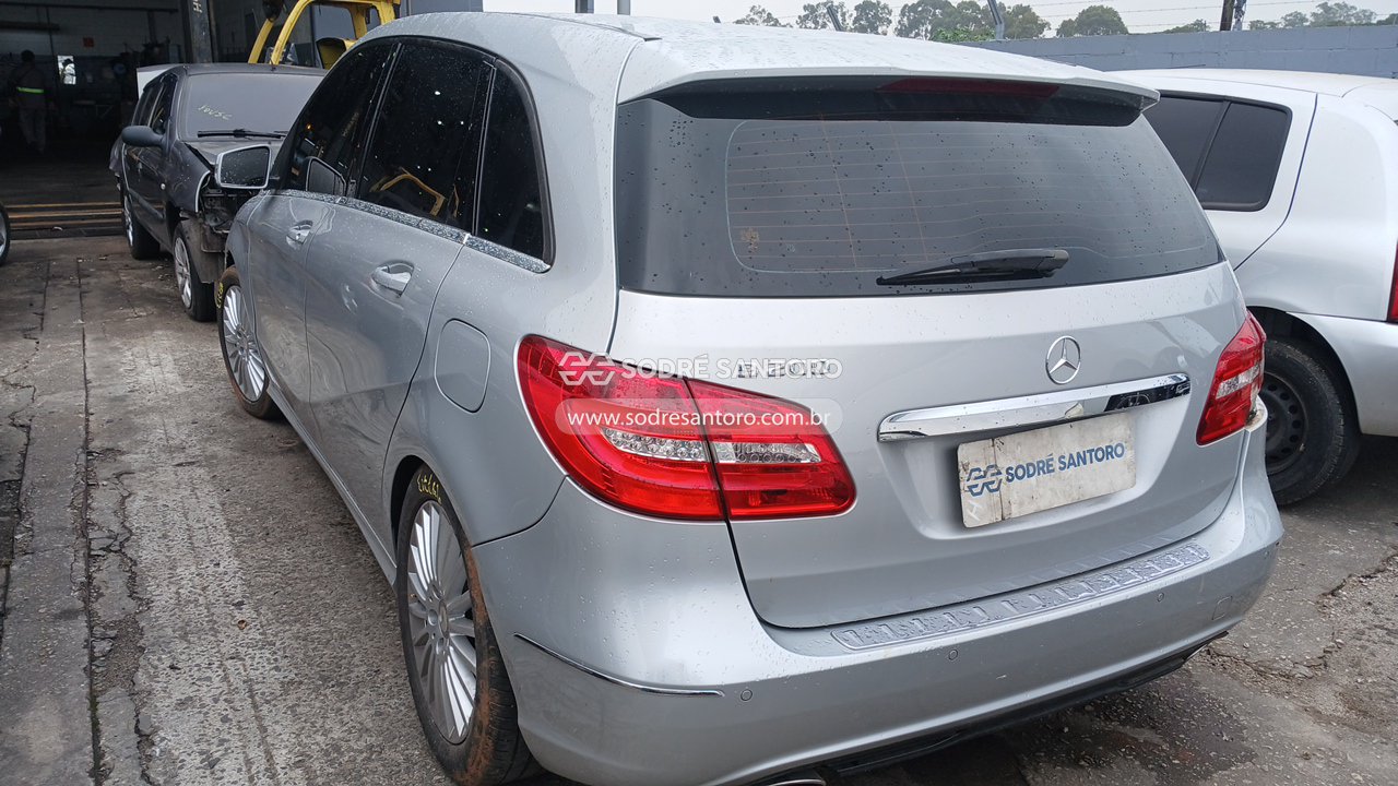 Foto 2: MERCEDES-BENZ - B200 CGI 2014/2014