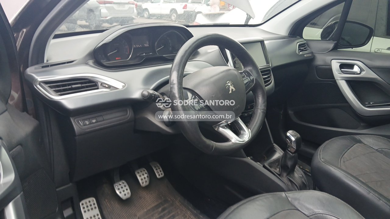 Foto 6 de 8: PEUGEOT - 208 PREMIER 2013/2014