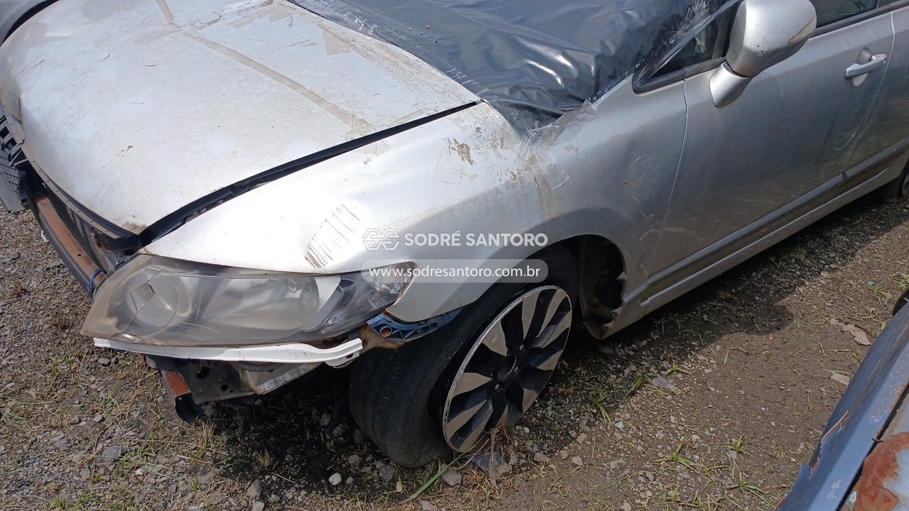 Foto 10 de 13: HONDA - CIVIC LXL FLEX 2011/2011