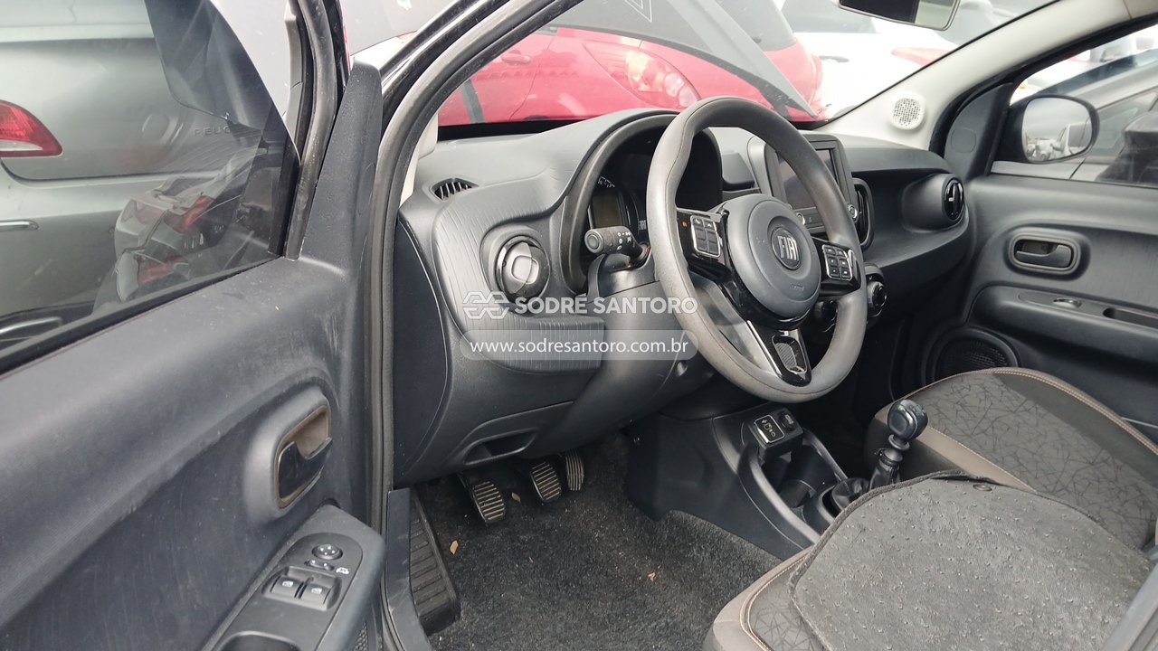 Foto 6 de 13: FIAT - MOBI TREKKING 1.0 2021/2022