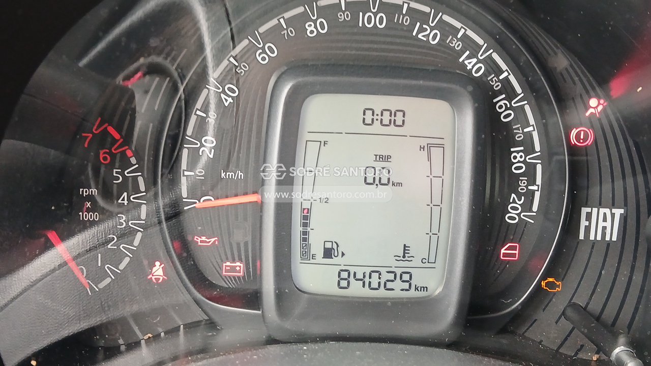 Foto 7 de 13: FIAT - MOBI TREKKING 1.0 2021/2022