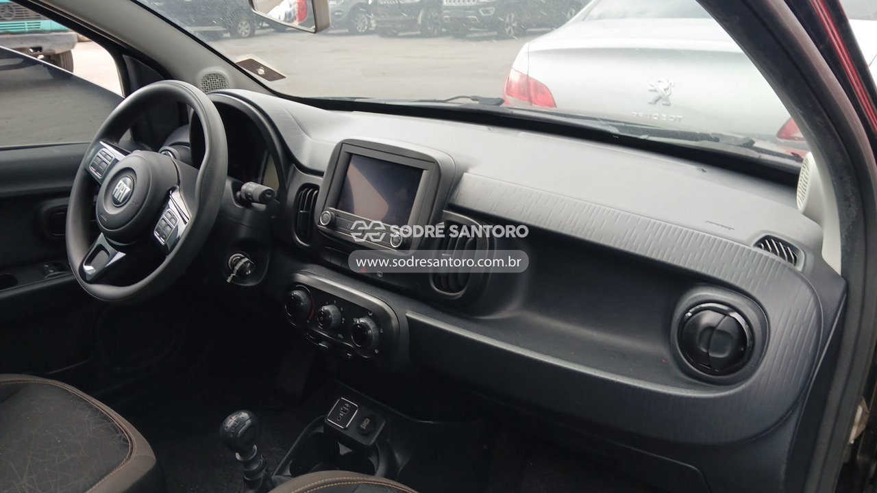 Foto 8 de 13: FIAT - MOBI TREKKING 1.0 2021/2022