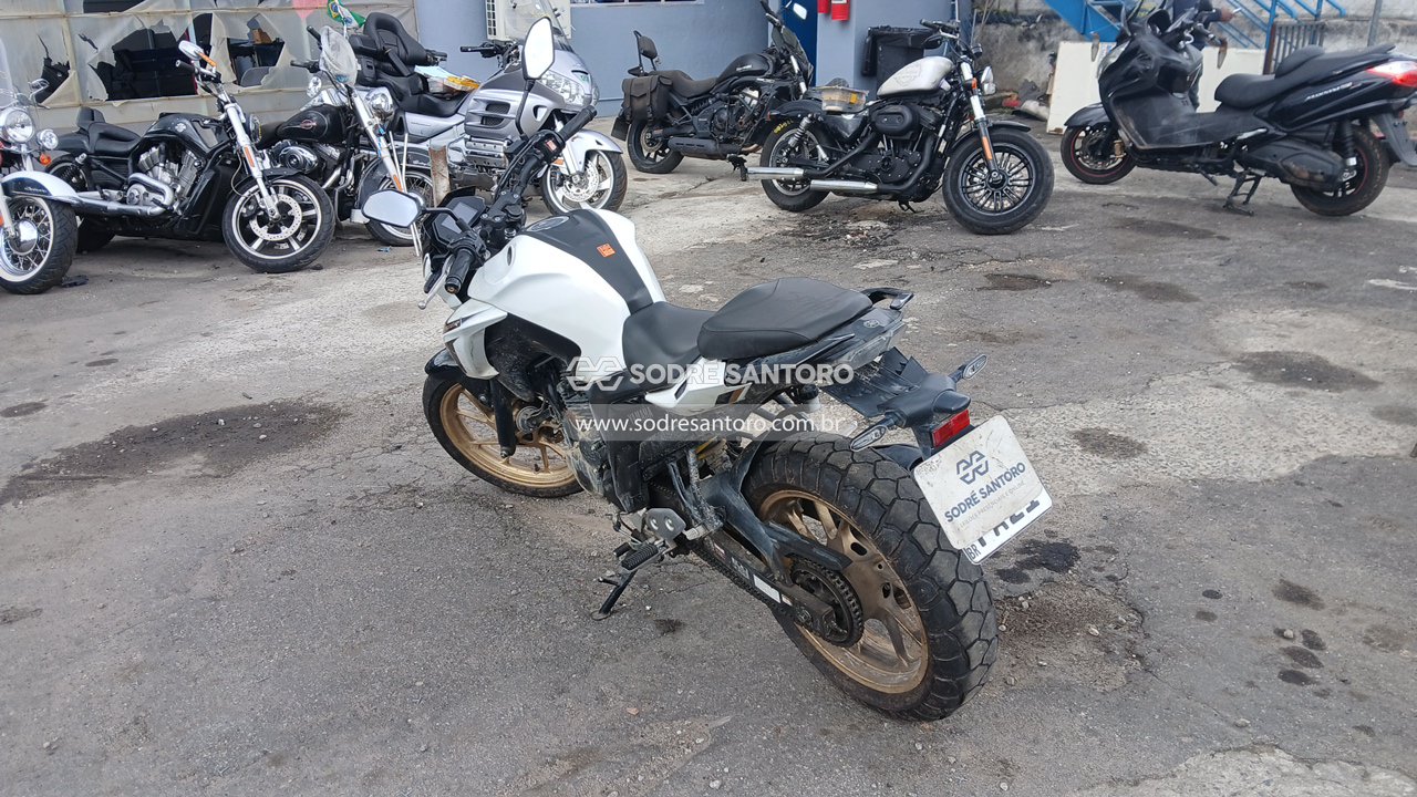 Foto 2: YAMAHA - FZ25 FAZER 2025/2025