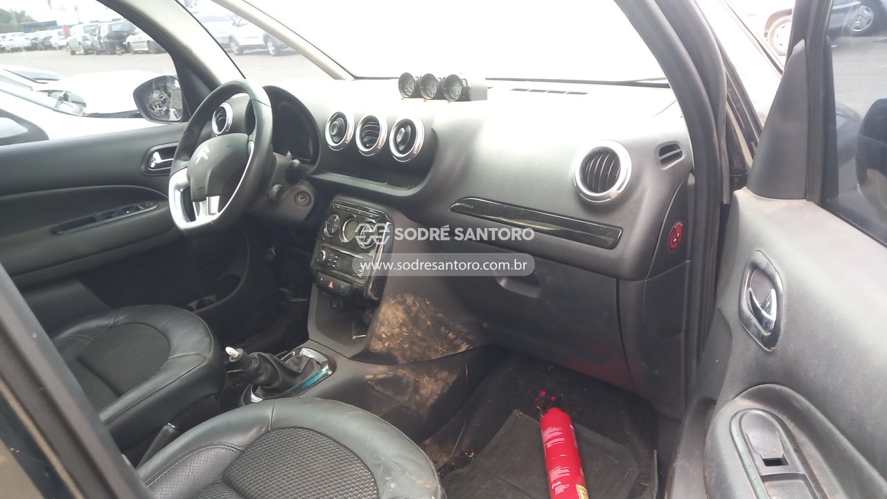 Foto 7 de 13: CITROEN - C3 AIRCROSS EXCM 2015/2015