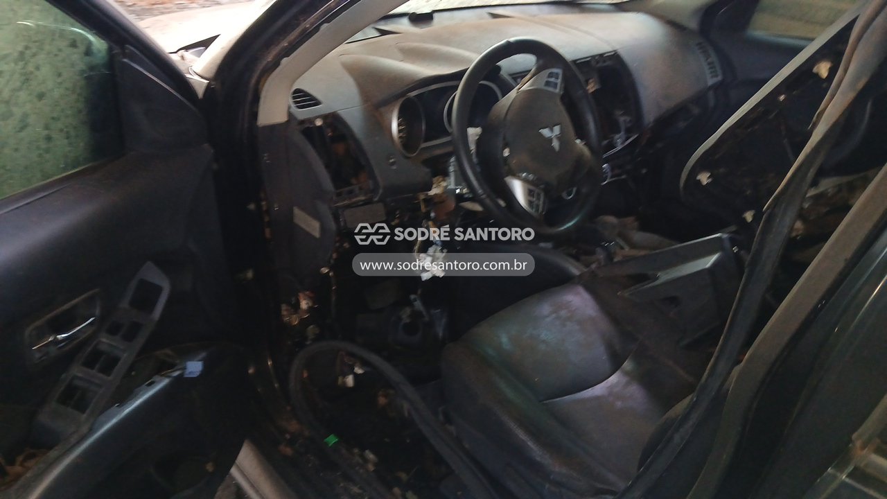 Foto 9 de 13: MITSUBISHI - OUTLANDER 2.4 4WD 2009/2010