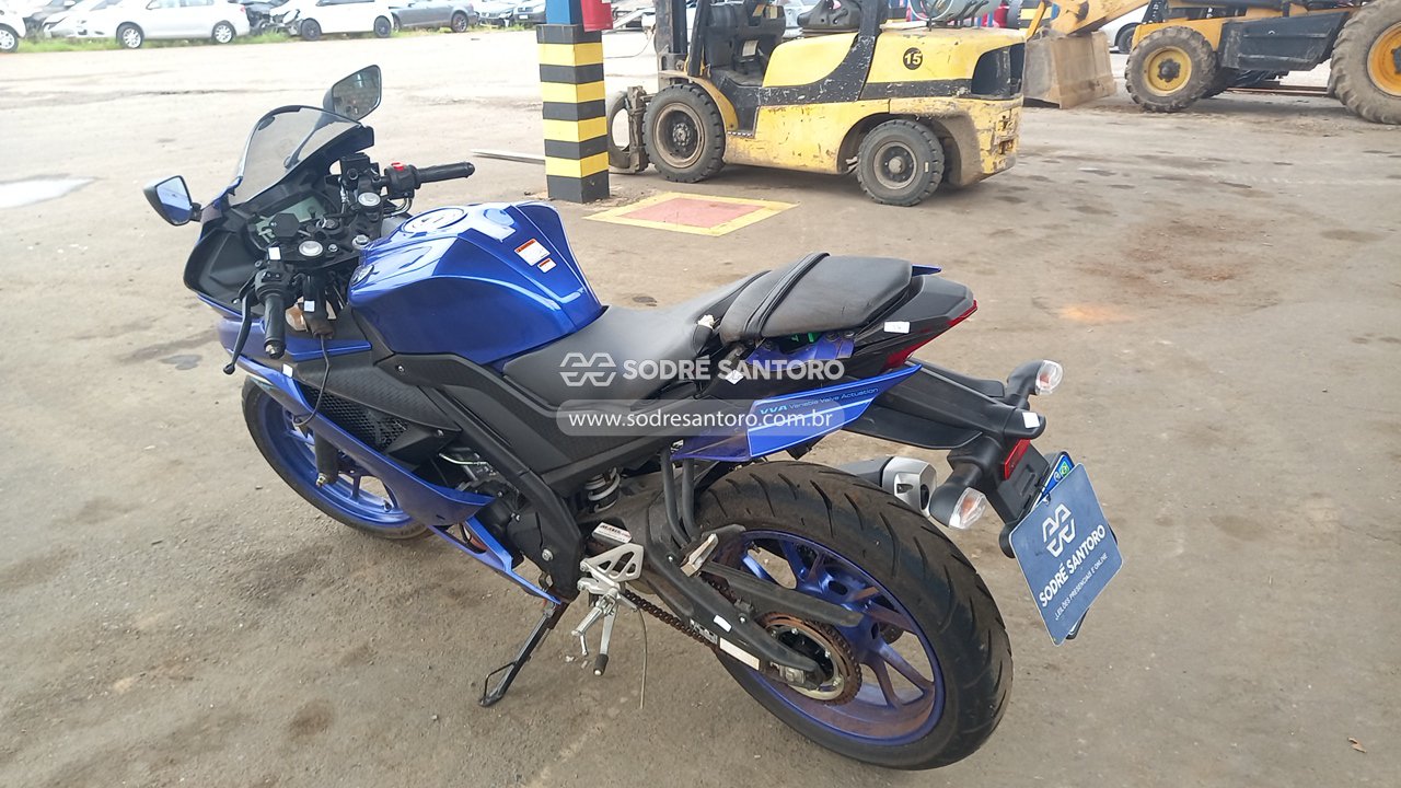 Foto 2: YAMAHA - YZF R15 ABS 2026/2026