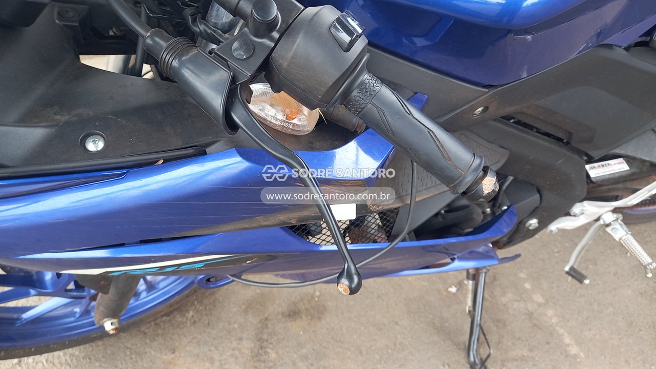 Foto 11 de 13: YAMAHA - YZF R15 ABS 2026/2026