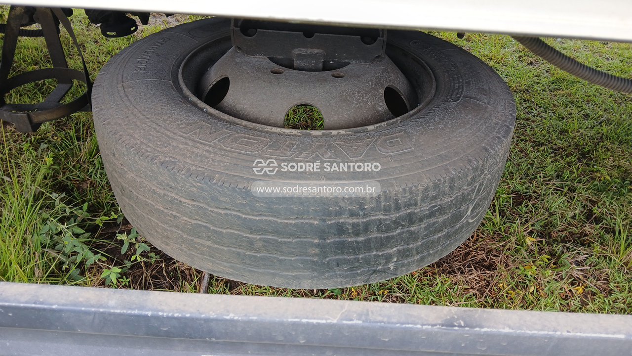 Foto 10 de 10: VOLKSWAGEN - 8.150E DELIVERY 2006/2006