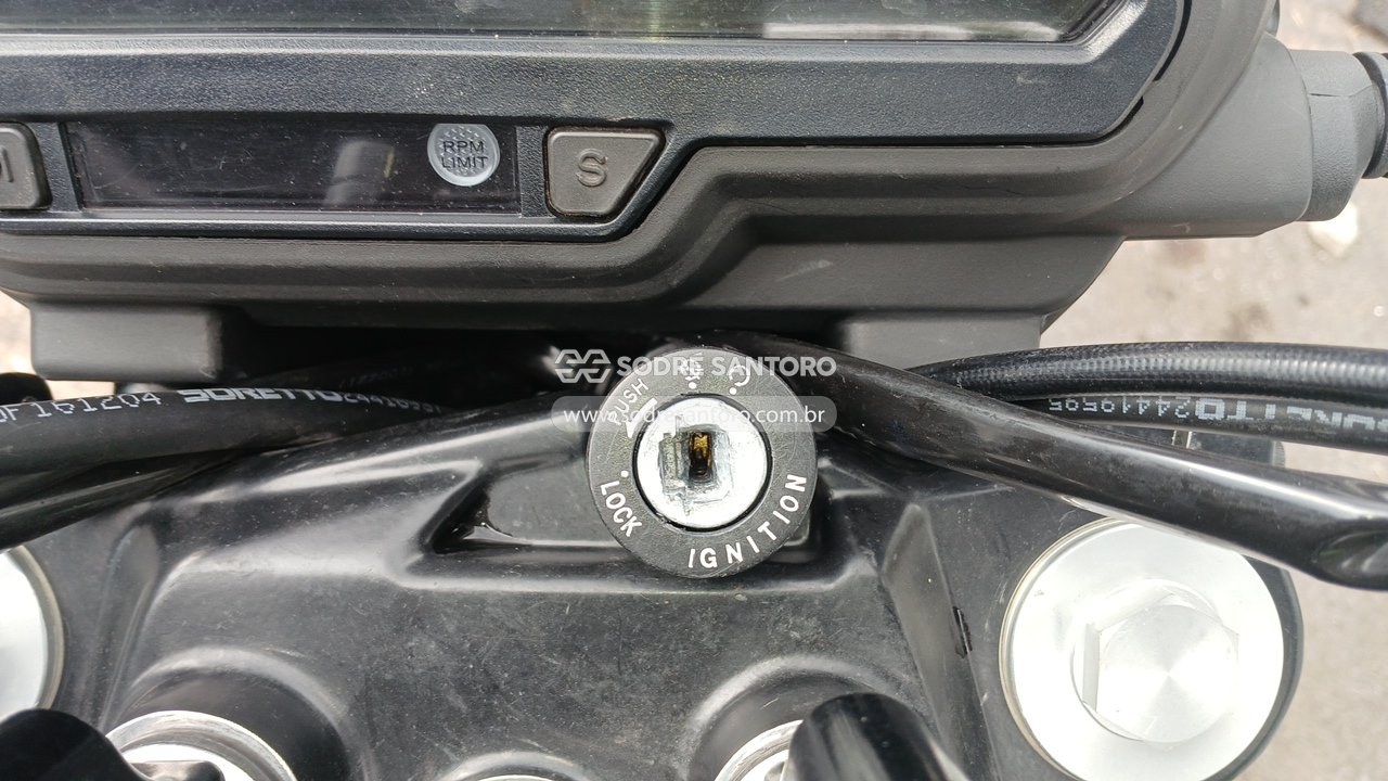 Foto 10 de 13: BAJAJ - DOMINAR D250 2025/2025
