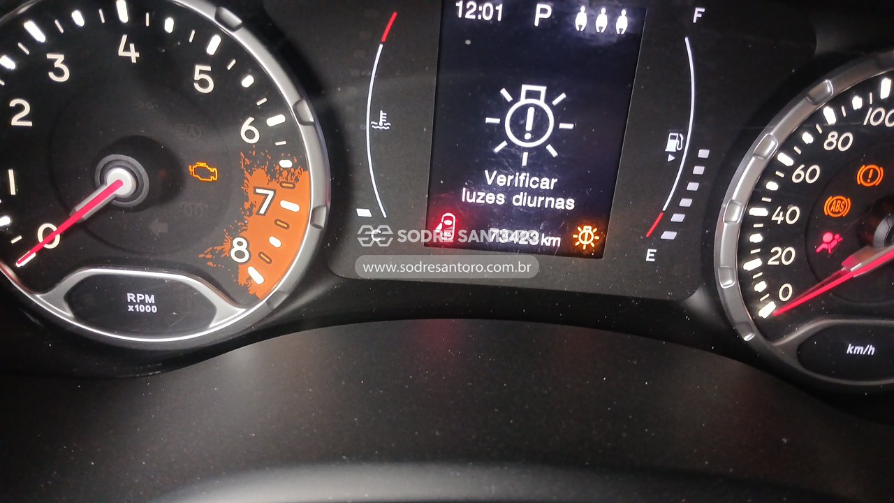 Foto 7 de 13: JEEP - RENEGADE 1.8 2018/2019