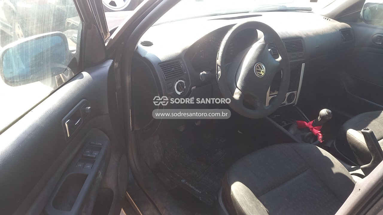 Foto 6 de 13: VOLKSWAGEN - GOLF 2000/2001