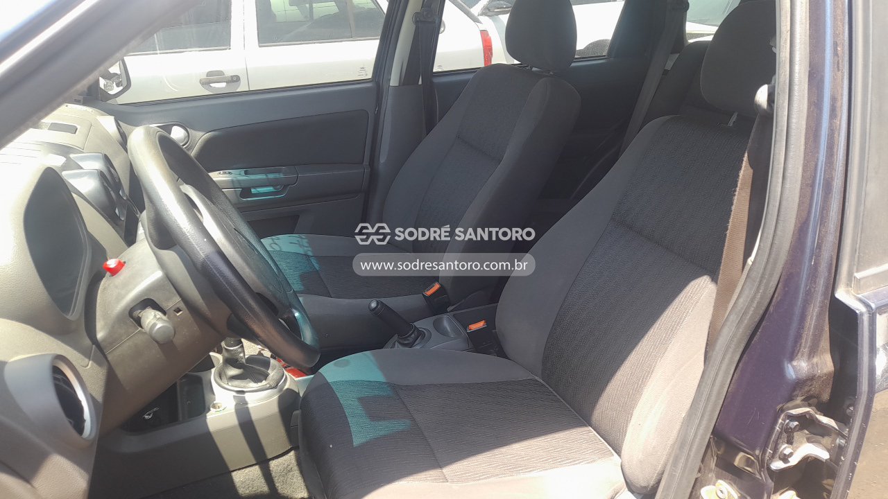 Foto 9 de 13: FORD - ECOSPORT XLT 1.6 FLEX 2006/2007