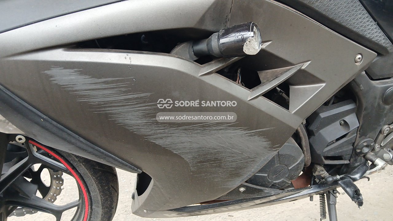 Foto 8 de 9: KAWASAKI - NINJA 300 2015/2015