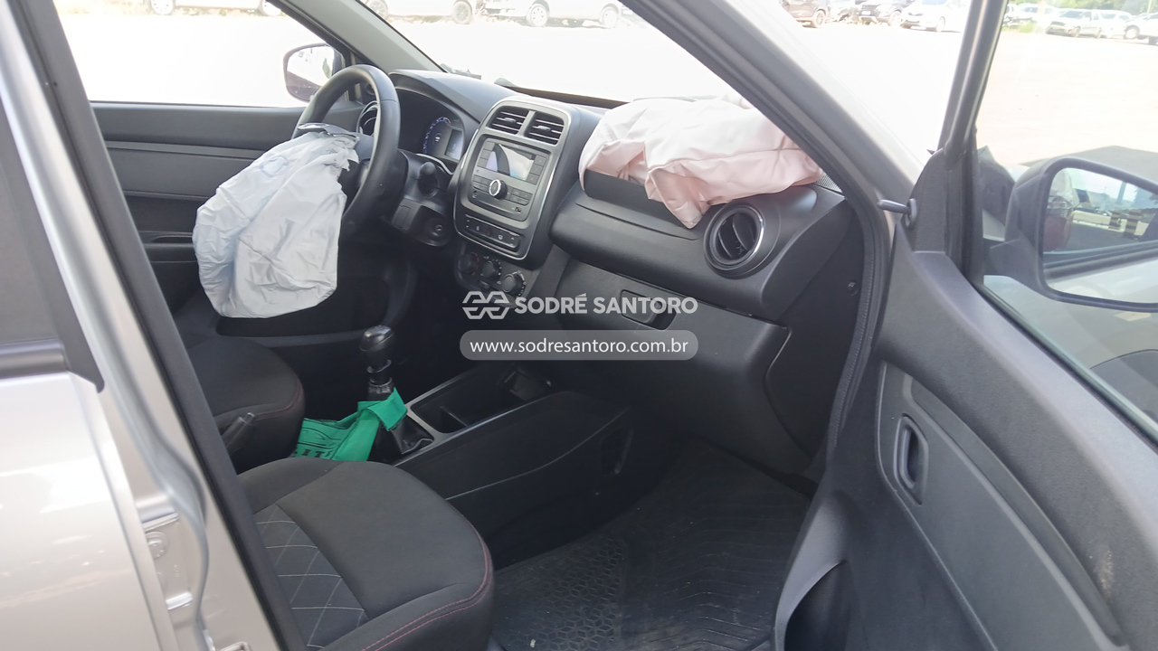Foto 7 de 12: RENAULT - KWID ZEN 2 2022/2023