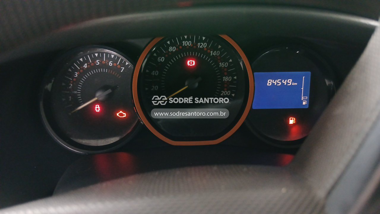 Foto 7 de 13: RENAULT - SANDERO STEP 16 2015/2016