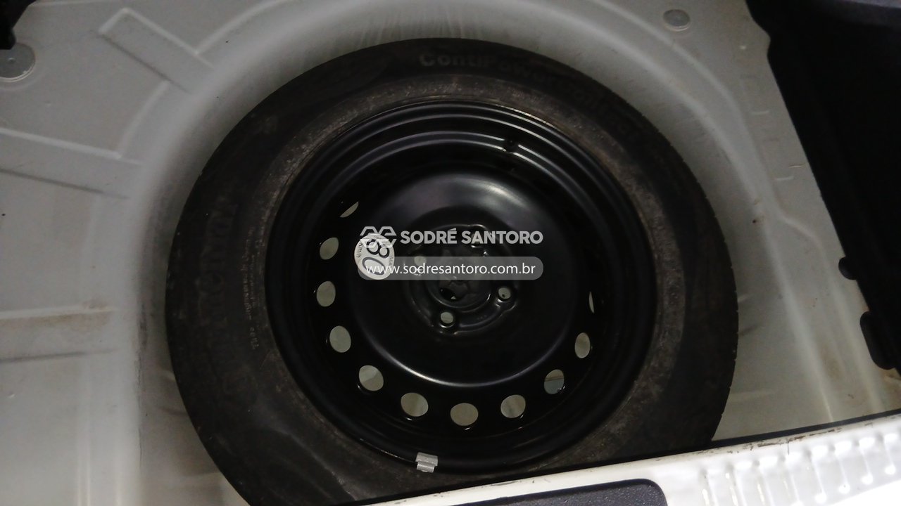 Foto 10 de 13: RENAULT - SANDERO STEP 16 2015/2016