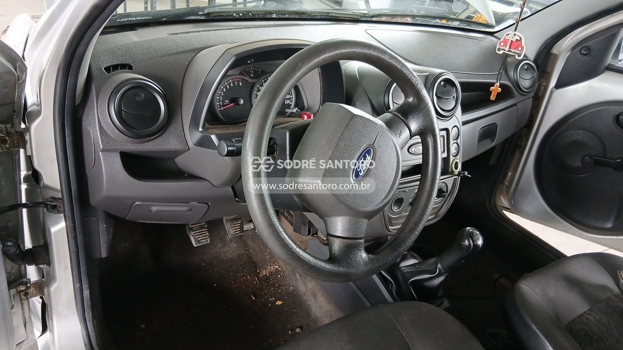 Foto 6 de 13: FORD - KA FLEX 2011/2011