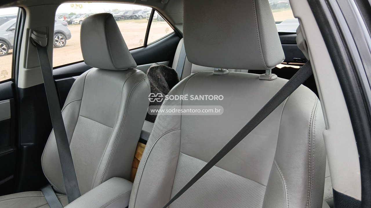 Foto 9 de 13: TOYOTA - COROLLA FLEX 2016/2017