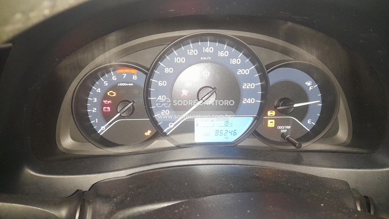Foto 7 de 13: TOYOTA - COROLLA GLI18 CVT 2017/2018