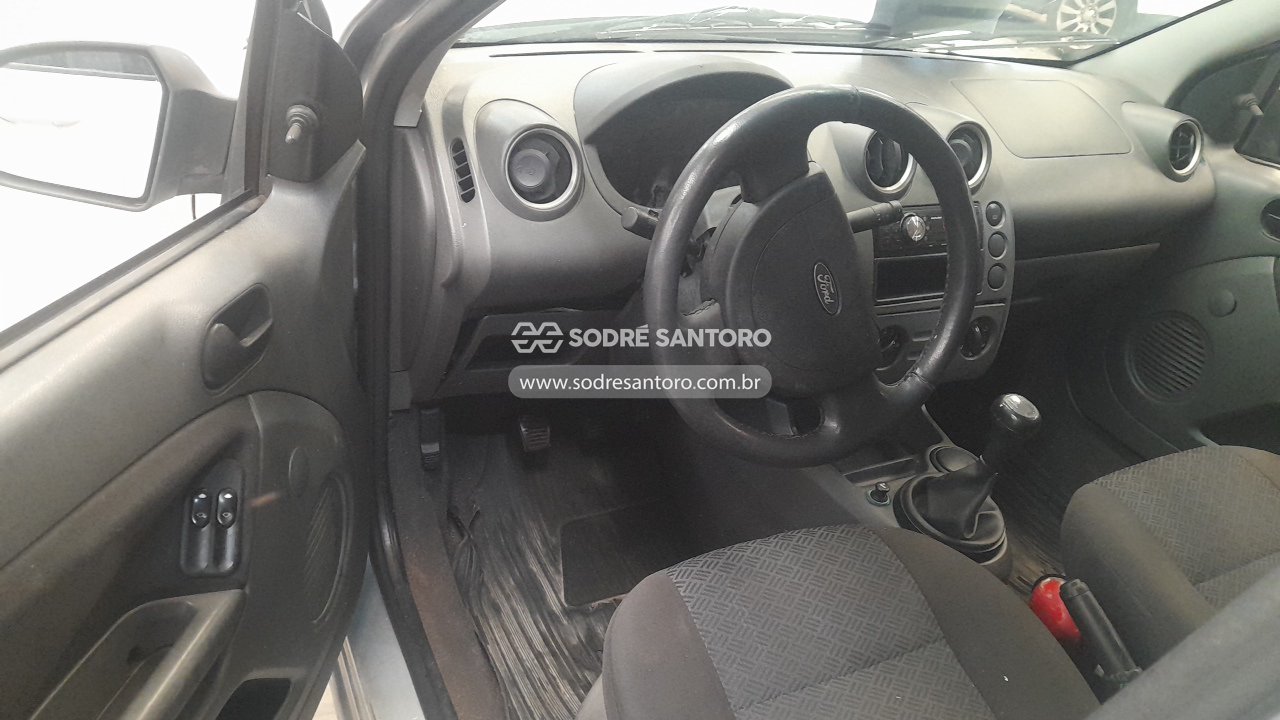 Foto 6 de 13: FORD - FIESTA SEDAN FLEX 2006/2007
