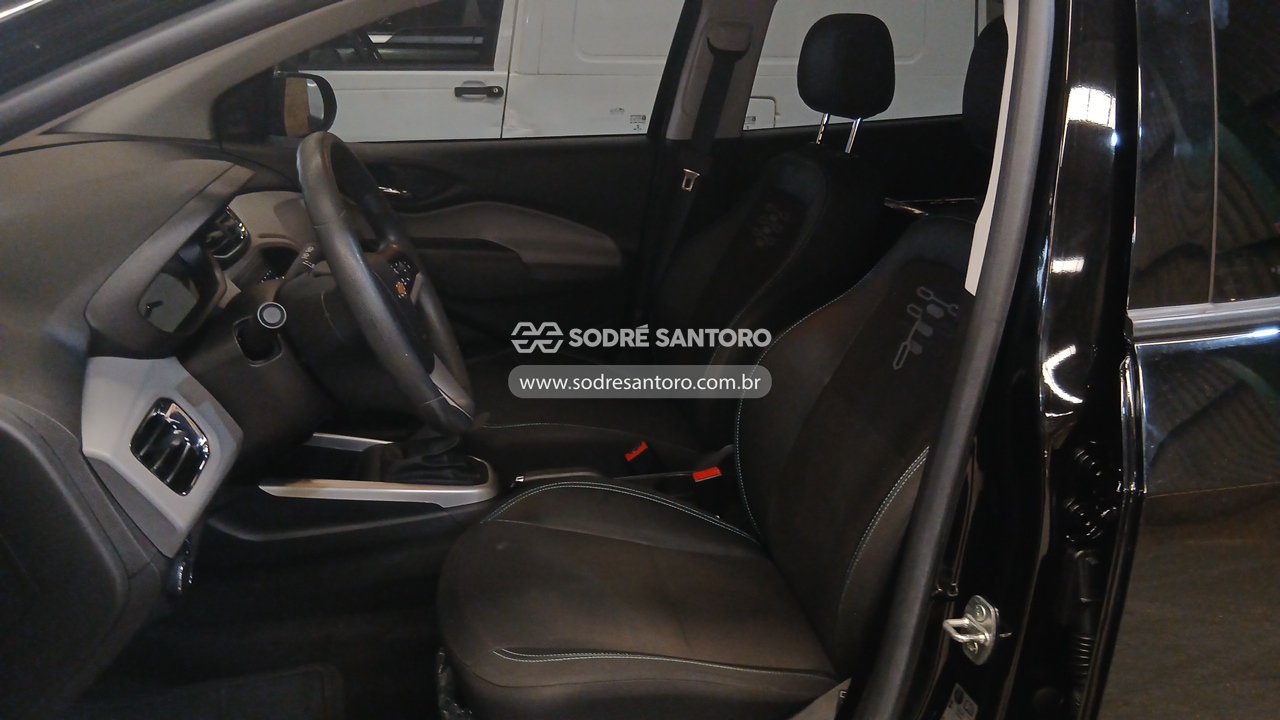 Foto 9 de 11: CHEVROLET - ONIX 1.0MT LT 2019/2019