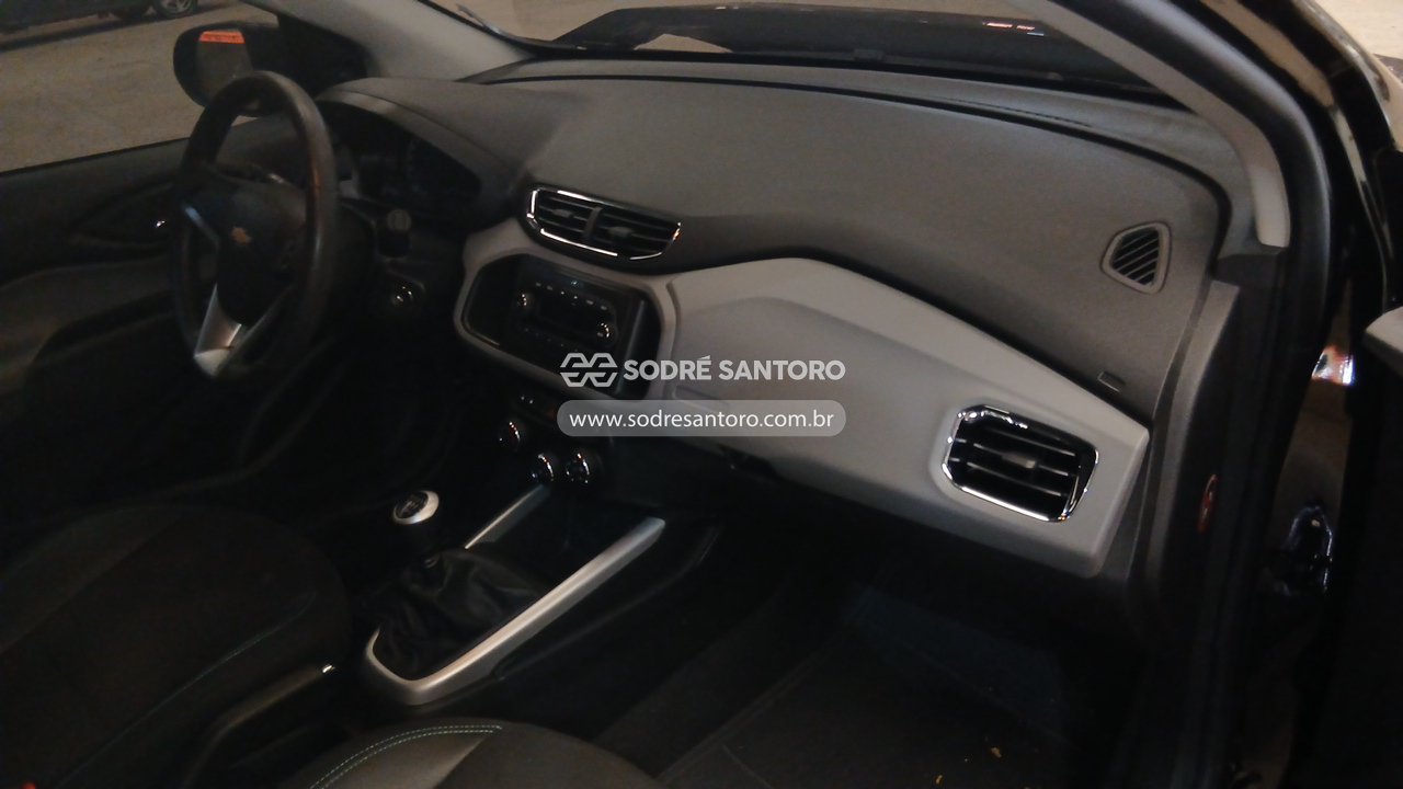 Foto 8 de 11: CHEVROLET - ONIX 1.0MT LT 2019/2019