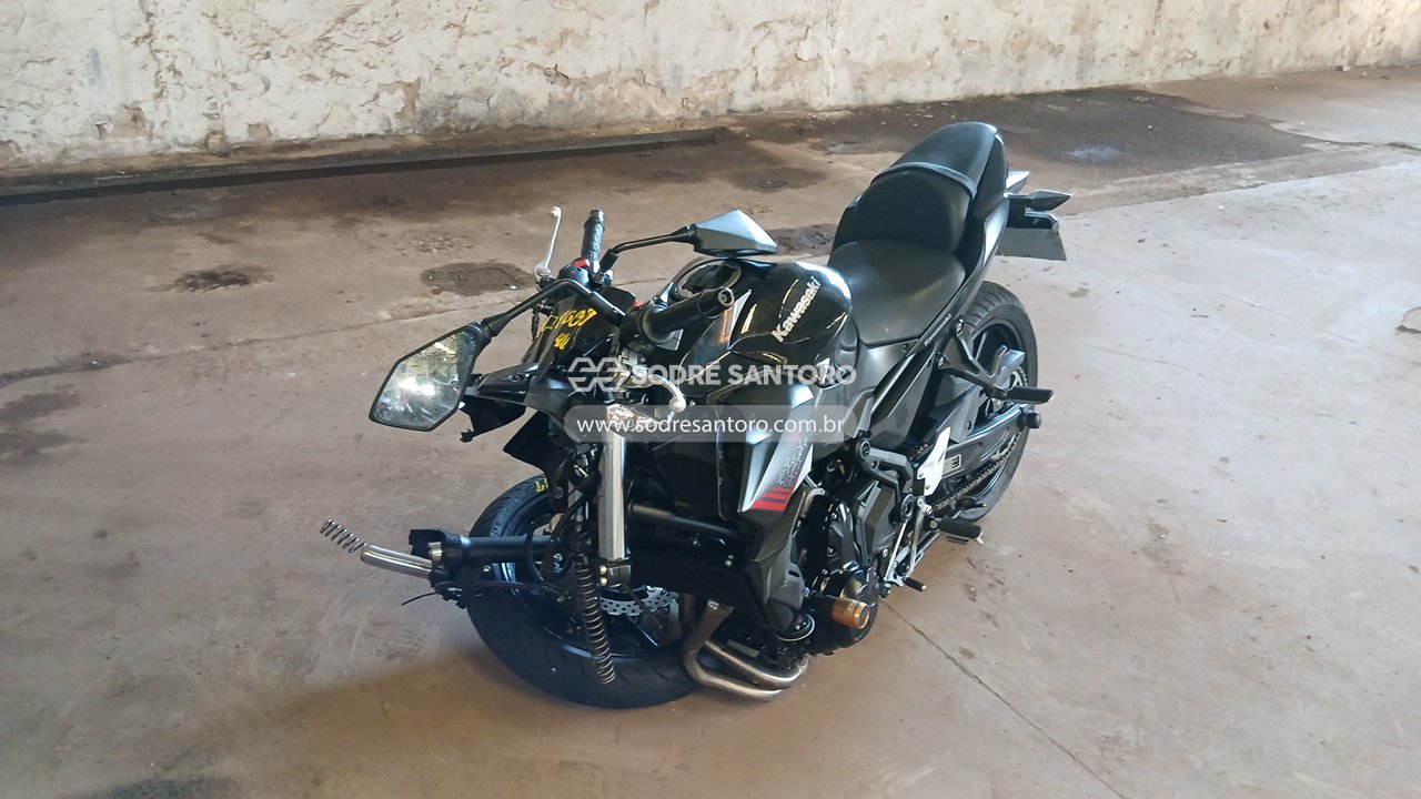 Foto 3: KAWASAKI - Z650 2020/2021