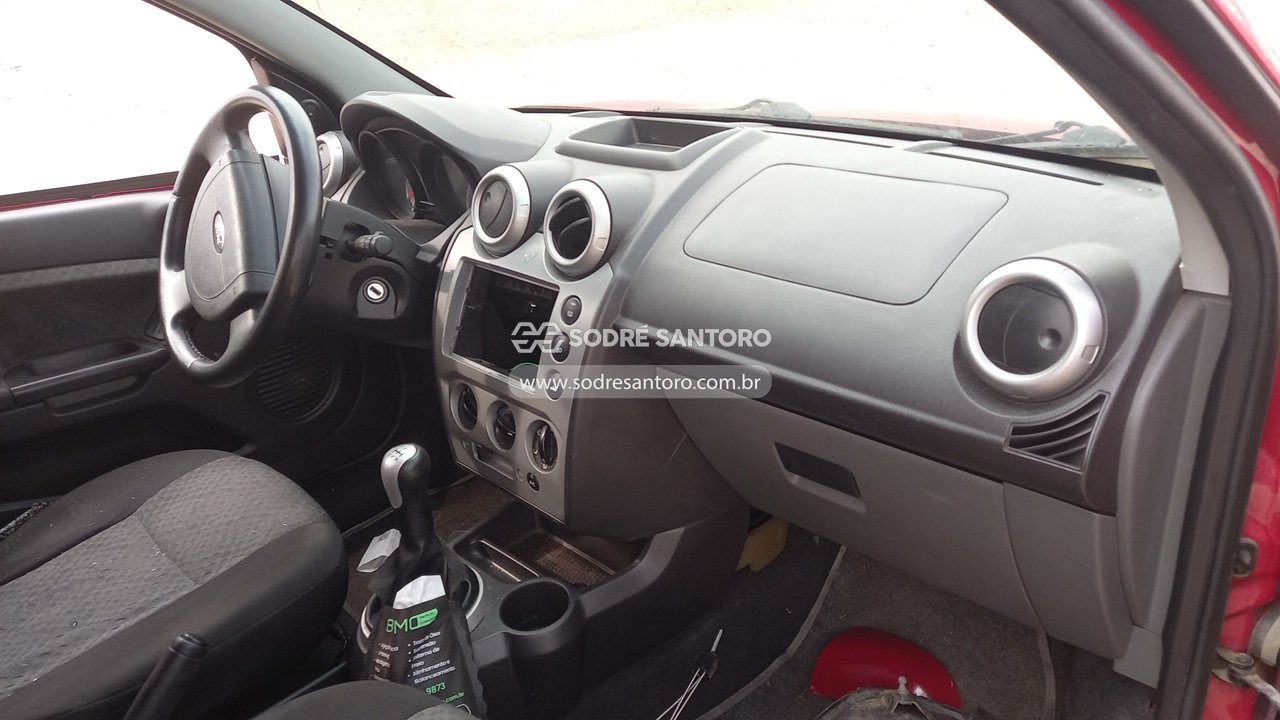 Foto 7 de 13: FORD - FIESTA 1.6 FLEX 2011/2011