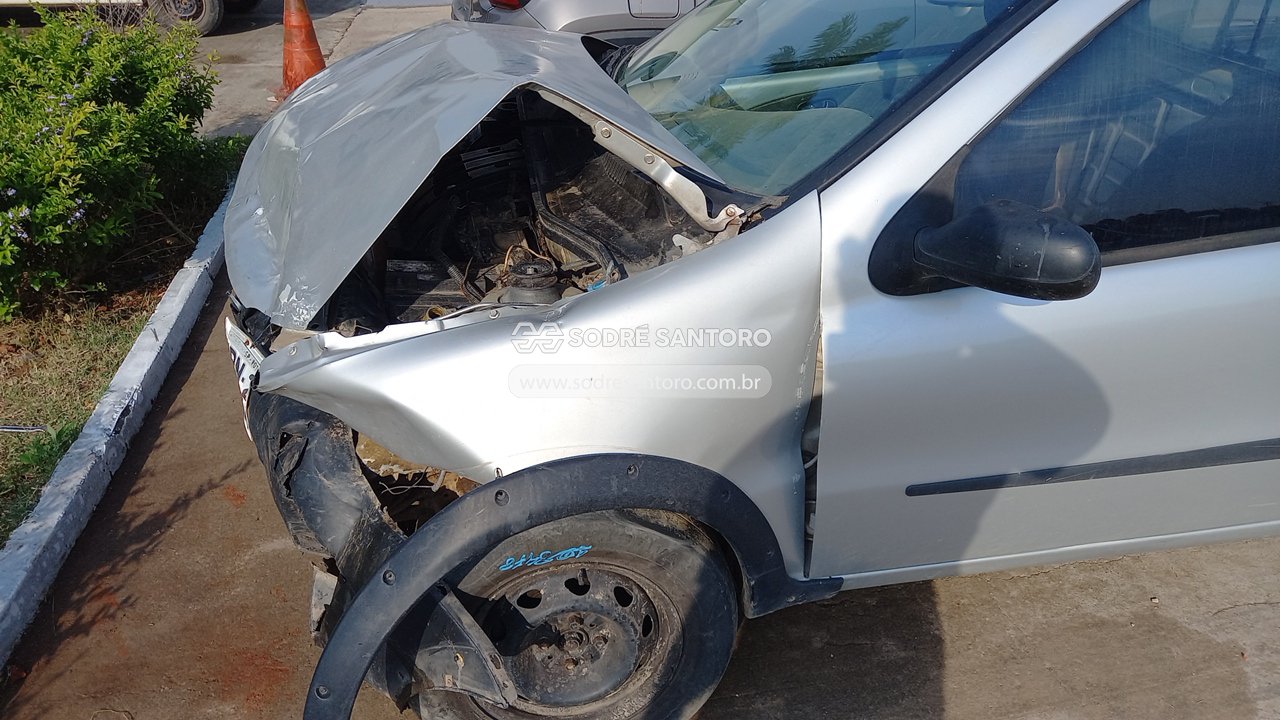 Foto 10 de 12: FIAT - STRADA FIRE FLEX 2010/2011