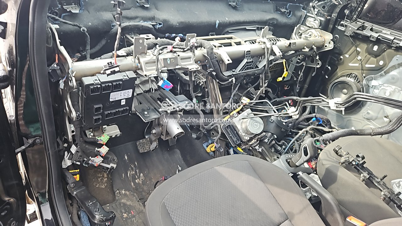 Foto 6 de 13: CHEVROLET - TRACKER T A 2020/2021