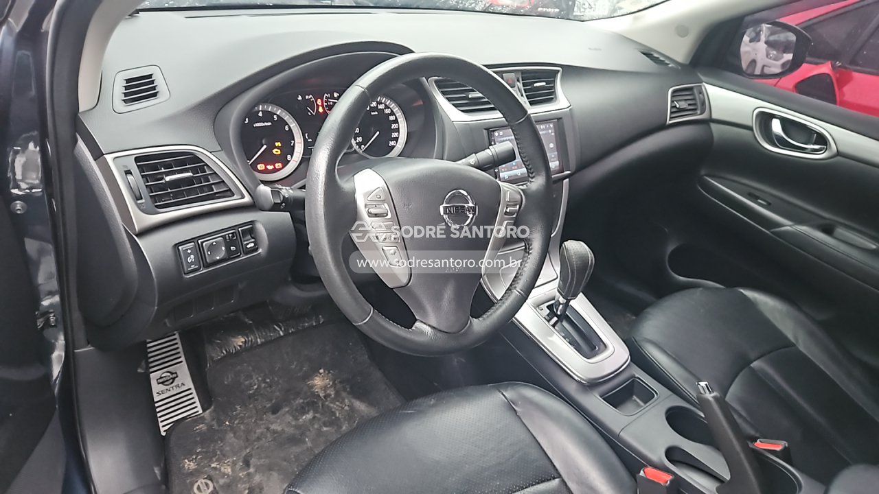 Foto 6 de 13: NISSAN - SENTRA 20SV CVT 2014/2015