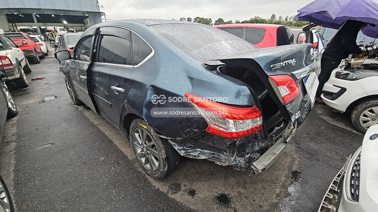 Foto 2: NISSAN - SENTRA 20SV CVT 2014/2015