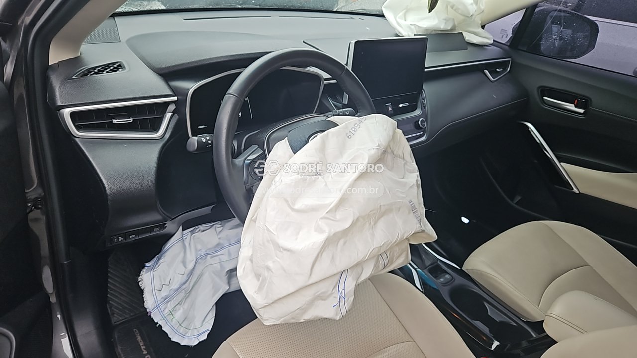 Foto 6 de 13: TOYOTA - COROLLA CROSS XRX HYBRID 2024/2025