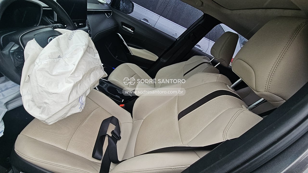 Foto 8 de 13: TOYOTA - COROLLA CROSS XRX HYBRID 2024/2025