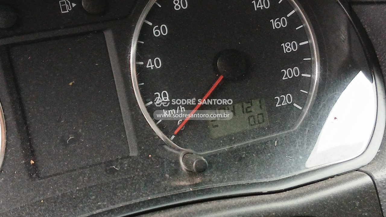 Foto 7 de 13: VOLKSWAGEN - POLO SEDAN 1.6 2010/2010