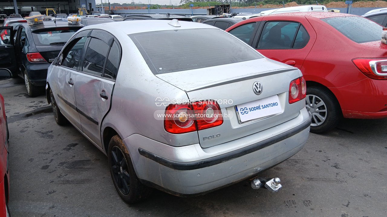 Foto 2: VOLKSWAGEN - POLO SEDAN 1.6 2010/2010